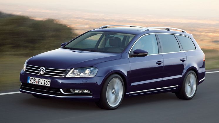 Volkswagen Passat firar 40 år på svenska vägar