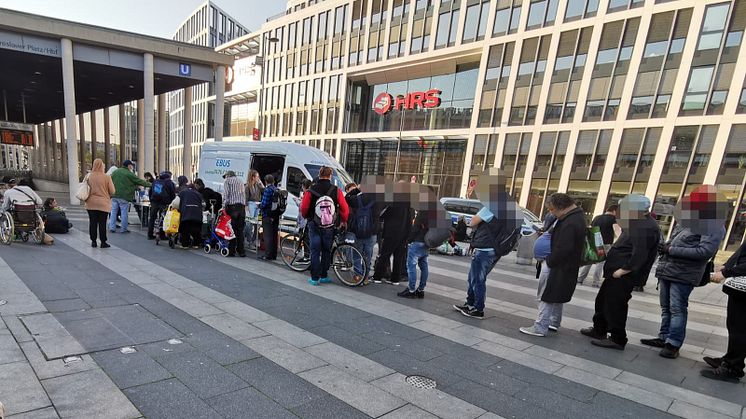 Großer Andrang beim Kölner Kältebus / Bild: Freunde der Kölner Straßen und ihrer Bewohner e.V.