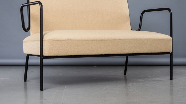 Lisa Reiser – Friend – sofa for 2 with natural-fibre filling
