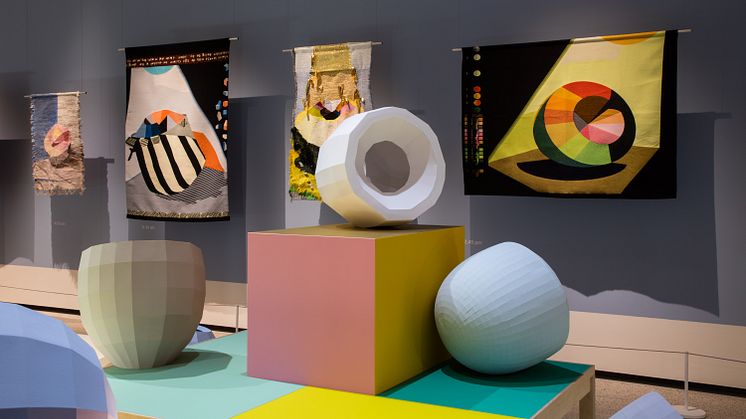 Hella Jongerius – Breathing Colour, Design Museum London. Photo: Luke Hayes. 