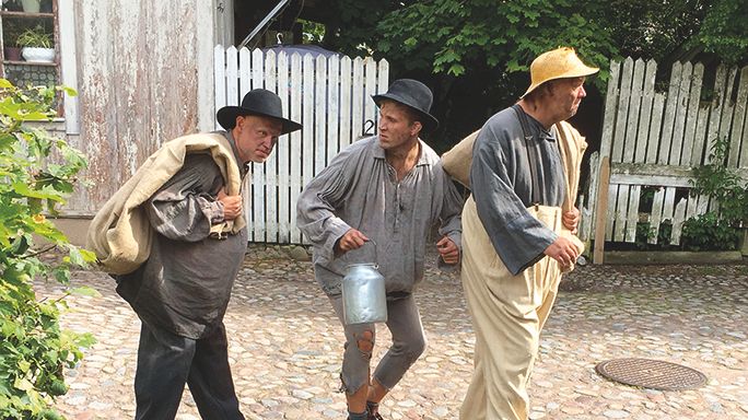 Skövde Musikteater med Folk och rövare i Kamomilla stad