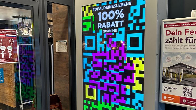 DealDeinesLebens: DOOH an Raststätte