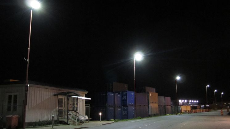 Göteborgs hamn miljösatsar - Synnerödsvägen får LED-bestyckad vägbelysning