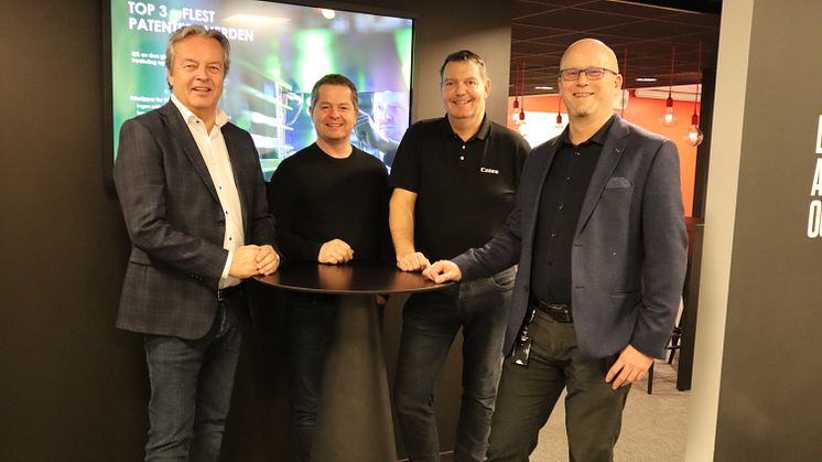 Teamet hos Canon som er ansvarlig for avtalen. Fra venstre Erik Solberg, Harald Moen Raanaas, Nils Petter Haug og Tore Brathaug.