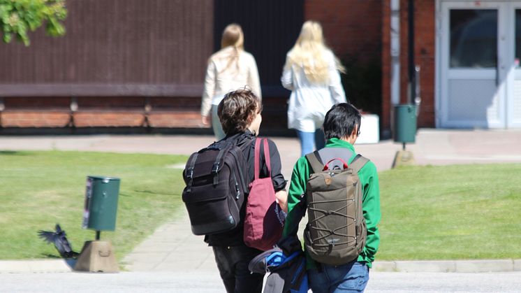 Gemensamma riktlinjer ska främja skolnärvaro och en drogfri skola