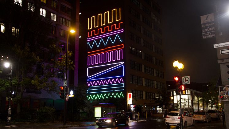 Spidertagin 'Interactive Neon Mural' -sarjan teos Montrealissa, Kanadassa