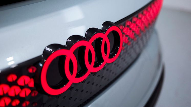Audi planerar för 800.000 laddbara bilar 2025