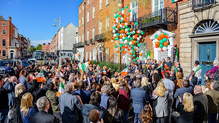 Invigningen av Scientologi-kyrkans kontor för Nationell angelägenheter i Dublin