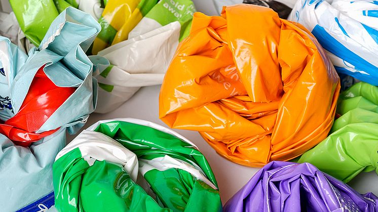 Fler åtgärder behövs för bättre materialåtervinning av plast