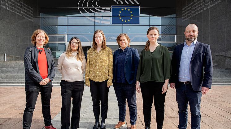 Malin Björk, Nooshi Dadgostar, Li Adersson, Silvia Modig, Mai Villadsen och Nikolaj Villumsen. Foto: The Left