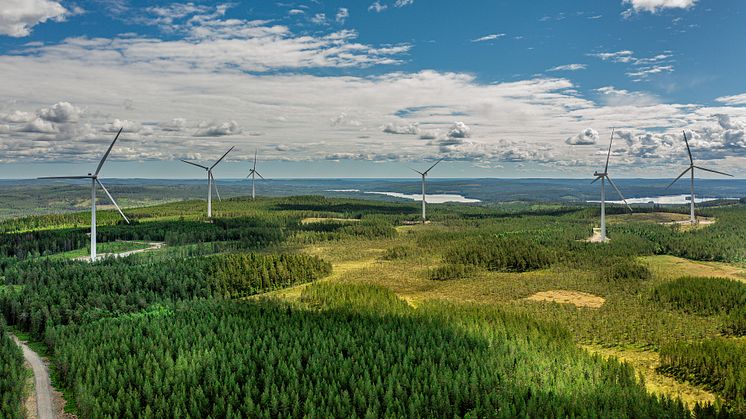 Vindpark Dalarna. Parken är belägen i Vindpark Riskebo som ligger i Hedemora kommun. Foto: Jann Lipka