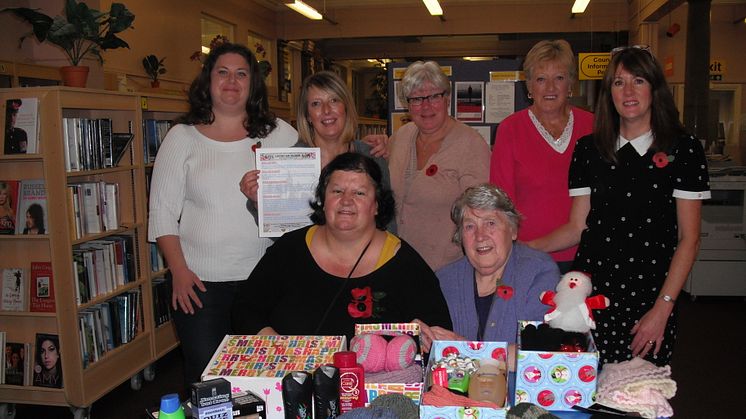Radcliffe knitters supporting our soldiers