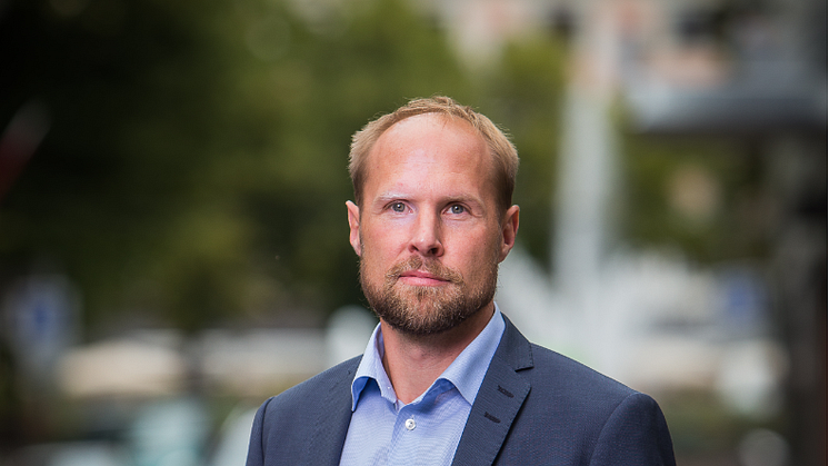 Bjørn Bjørnsen i Experis mener Norge er på vei inn i det strammeste arbeidsmarkedet for ingeniører på fem år, og at etterspørselen vil fortsette å øke. Foto: Experis