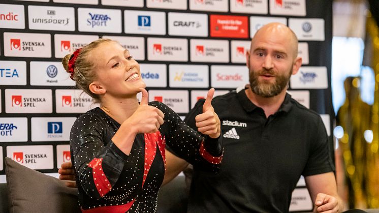 Jonas Nordfors och Lina Sjöberg tog varsin trippel på SM i trampolin
