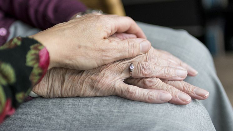 Uppmärksamma åldrande och hiv, glöm inte sexliv! 