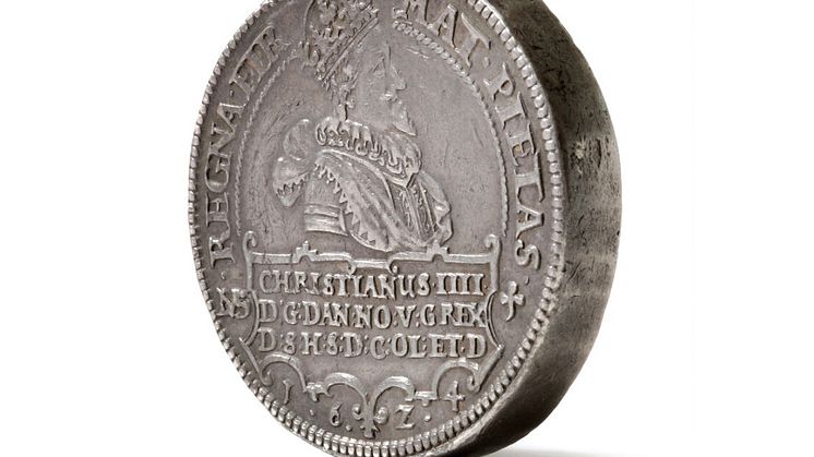 4-dobbelt speciedaler (1624) af sølv fra Kongsberg vest for Oslo. Vurdering: 200.000 kr.