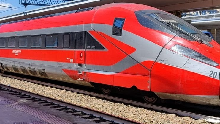 Hitachi Rail: contratto di 861 milioni di euro con Trenitalia per 30 ETR1000