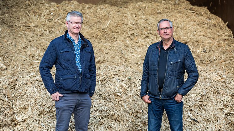 Flemming Rasmussen, regionchef Solör Bioenergi Syd och Sven Persson, VD för Bussme Energy. Fotograf: Jerry Gladh