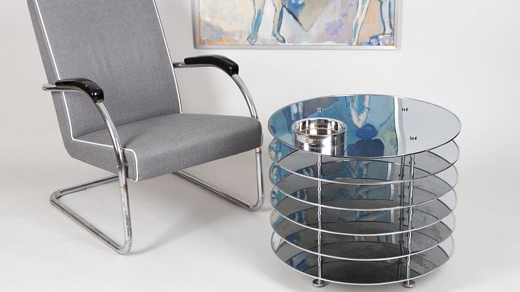 Kevään Modern & Design huutokaupan kohokohta on epäilemättä Alvar Aallon suunnittelema erittäin harvinainen metallipöytä!