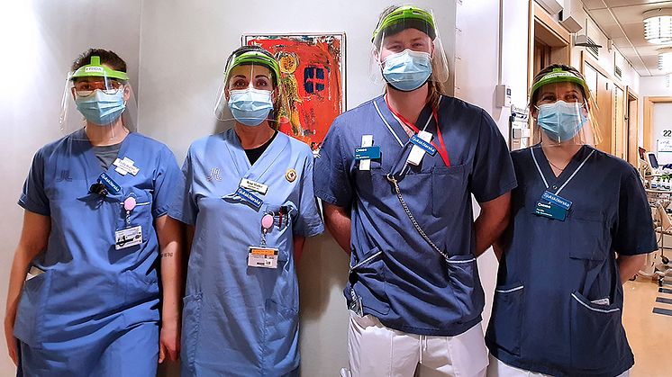 Frida Walter, Nina Walter, John Sundborg och Pernilla Mattsson är fyra av de nyanställda sjuksköterskorna på avdelning 3.