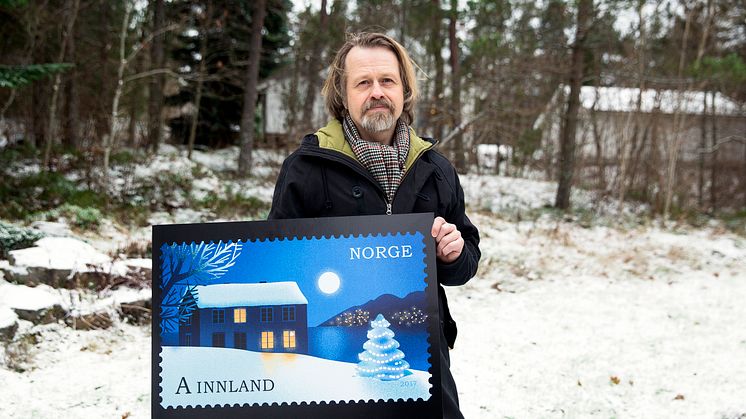 Ragnar Aalbu er årets julefrimerkekunstner. Foto: Håvard Jørstad