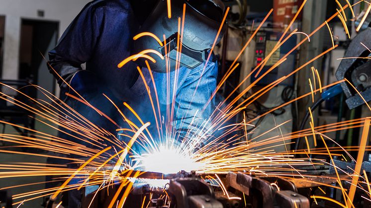 Få kompetent svejsning og laserskæring af dine produkter