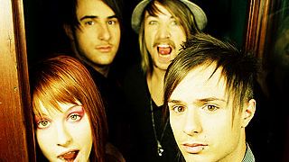 Livedvd med Paramore - The Final RIOT!