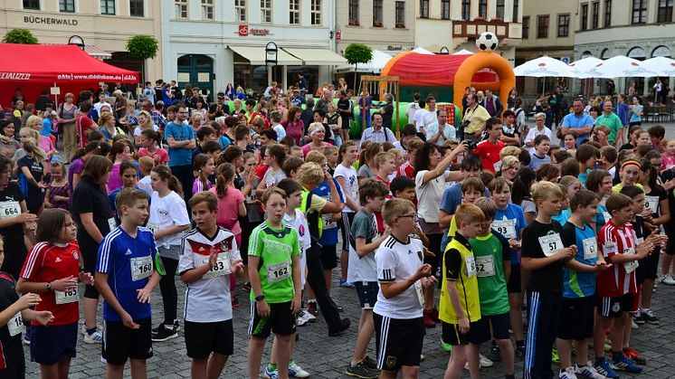 Schüler des Johann-Walter-Gymnasiums engagieren sich beim Joe-Polowsky-Gedächtnislauf 