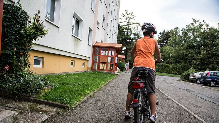 Livet är inte sig likt för barnen– många saknar mor- och farföräldrar