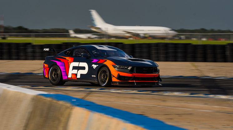 2023Ford_MustangGT4_31