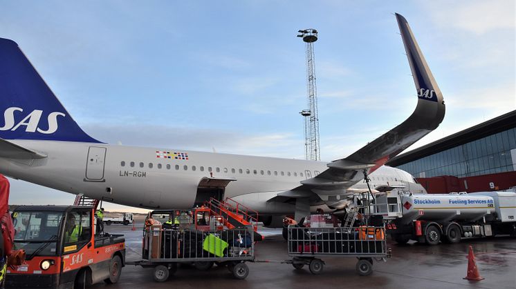 Nytt resenärsrekord för Stockholm Arlanda Airport med nära 25 miljoner resenärer. Bilden är från premiärtankningen av biobränsle på Arlanda i tisdags. Foto: Victoria Ström