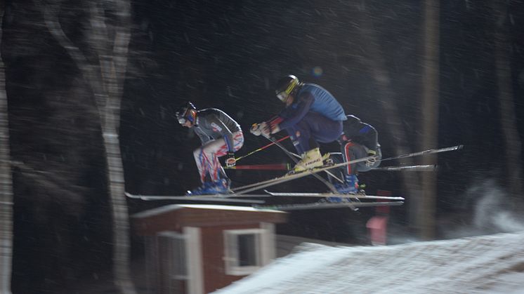Svenska och franska skicrosslandslaget tränar tillsammans i Hemavan