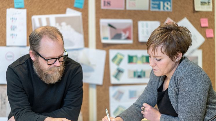 Carl Liljeblad och Hanna Börjesson i arbetet med SBN18, Foto: Ola Hedin 