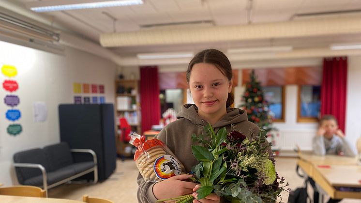 Bella Isaksson i klass 4B på Parkskolan i Älvsbyn. Foto Polarbröd.jpg