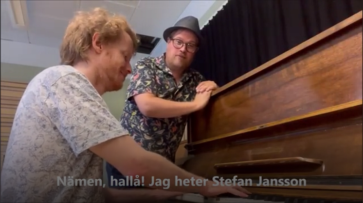 "Mer hö än blomster" med Stefan och Ola på Scensommar i Wadköping