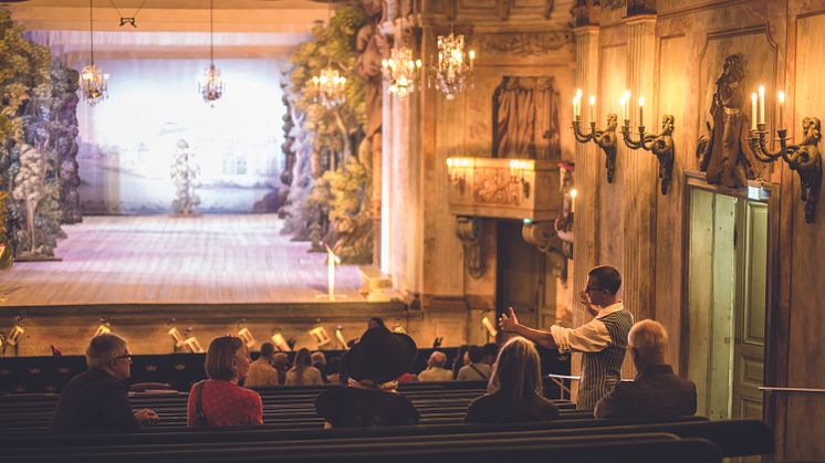 Drottningholmsteaterns jubileumsår smygstartar med visningar till påsk