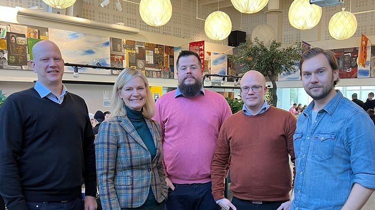 På bilden från vänster: Thomas Andersson, Eva Kristensson, Emil Bergström, Kim Duggin från Sodexo och Gustav Johansson från Eat Green Academy.