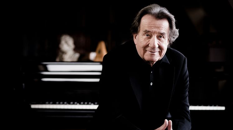 Den legendariske pianisten Rudolf Buchbinder är solist på säsongspremiären i De Geerhallen med Norrköpings Symfoniorkester.