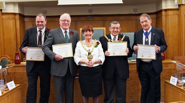 Long-serving councillors receive award