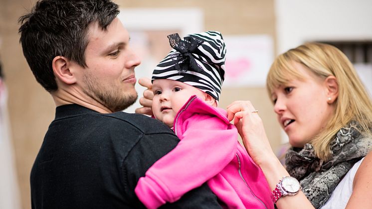 Baby & Barn 2014: Klart att bebisen ska ha en zebrarandig mössa