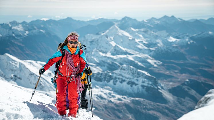 Caro North auf dem Vorstieg zum Breithorn (c) SchweizTourismus / Andre Meier