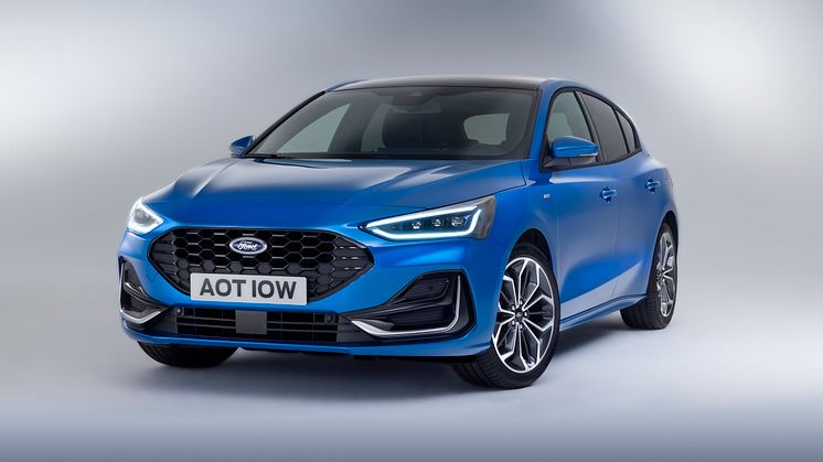 Ford redefinește modelul Focus, prin conectivitate îmbunătățită, propulsii electrificate și stil expresiv