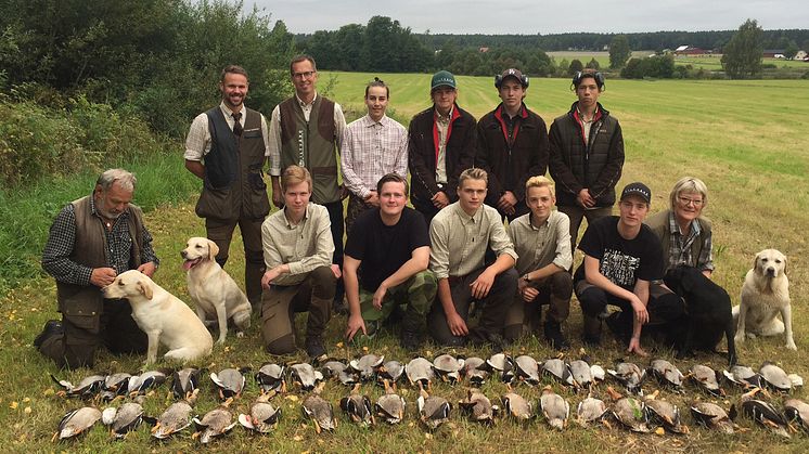 Elever och personal på ForshagaAkademin står redo som arrangörer för Jakt-SM 2017. FOTO: ForshagaAkademin.