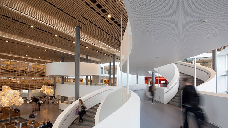 Dørene til fremtidens universitetsmiljø er åbnet på Københavns Universitet Amager - kig med indenfor
