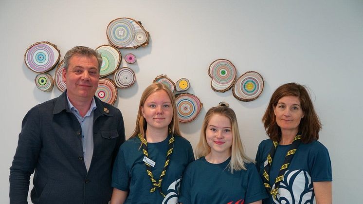 Pierre Månsson, kommunalråd, Kristianstad, Amanda Bauer, Anderslövs scoutkår, Ellinor Fält, Tollarps scoutkår och Petra Lindskog, generalsekreterare för Scouterna ser fram mot nästa jamboree i Kristianstad 2021. Foto: Claes Sandén