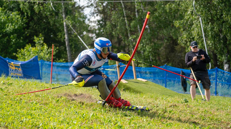 Carl Söderlund slog till med personbästa under världscupen på hemmaplan. Foto: Martin Stepanek, Zcech Republic. 