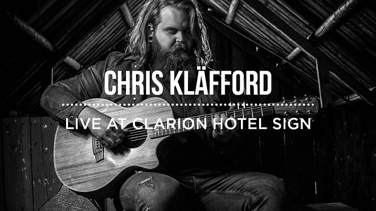 Chris Kläfford, vinnare av Idol 2017, gästar baren i Kitchen & Table Norrmalm på Clarion Hotel Sign.