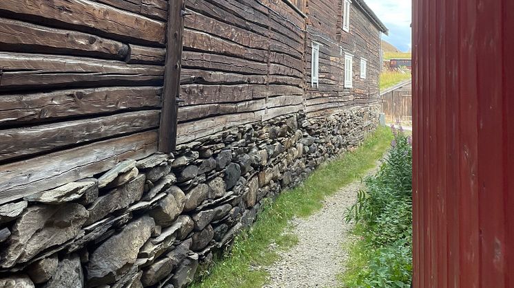 "Att andas som utrikesfödd i Sverige har blivit en kamp!"