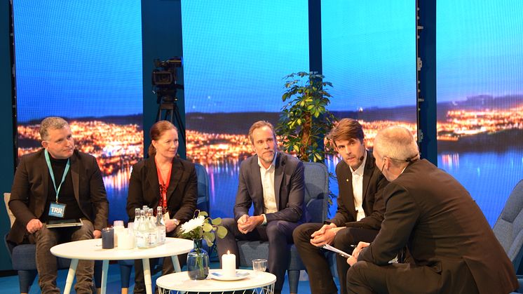 Panelsamtalet arrangerades av Elmia Subcontractor i samarbete med TRR Trygghetsrådet. I panelen, från vänster, Claes Åberg, marknadschef på TRR Trygghetsrådet, Marie Torén, HR Manager Trelleborg Sealing Profiles Sweden AB, Peter Siljerud omvärldsanal