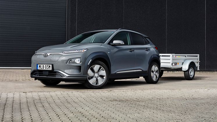 Hyundai Kona Electric med längre räckvidd och möjlighet att dra släpvagn.